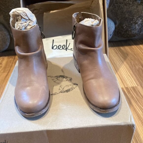 Like NEW BEEK Quail Leather Zip Up Ankle Booties Saddle for women 1065mn - Picture 11 of 13